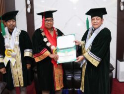 Prestasi Gemilang! Dr. Rifai Sabet Gelar Guru Besar (HC) di Bidang Manajemen Kebencanaan